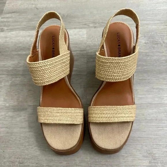 Lucky Brand cream and tan sandals with a wooden wedge heel #summer size 7.5 - Picture 8 of 10